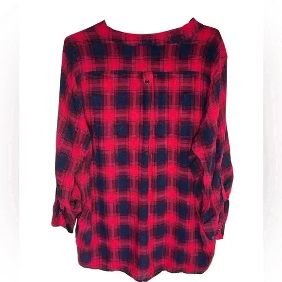 Perfect fall boyfriend shirt with three-quarter sleeves, Sz 2X. - Picture 2 of 3